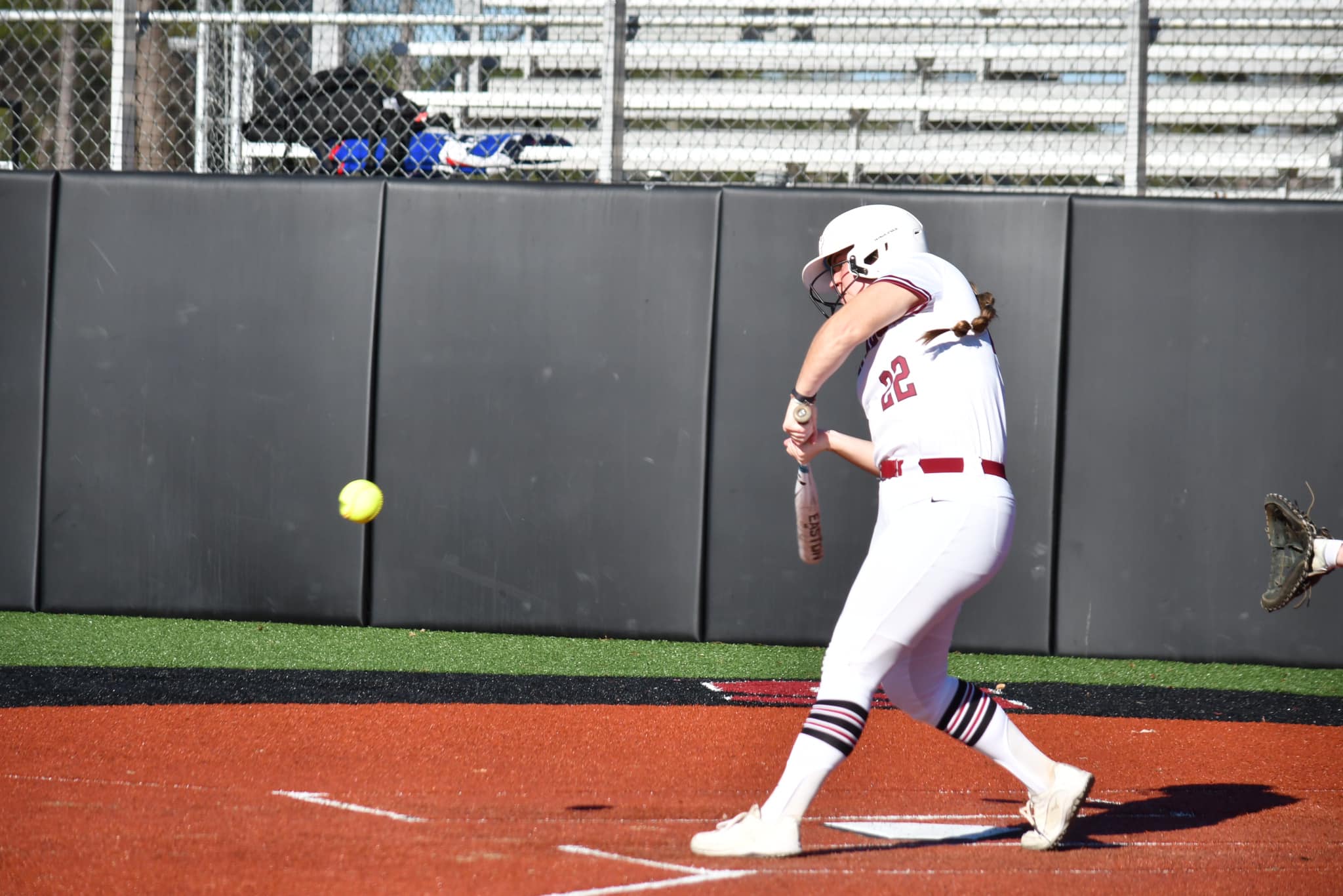 Lady Bulldogs split a doubleheader in Gulf Shores